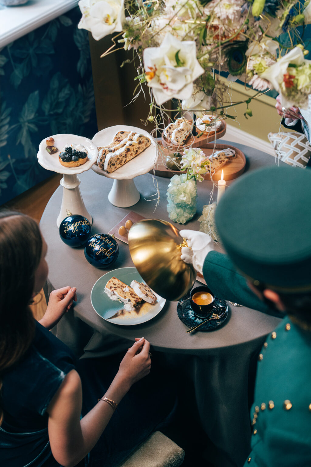GrandHotel_Kampagne_DresdnerChriststollen_2026_C_TobiasRitz (7)